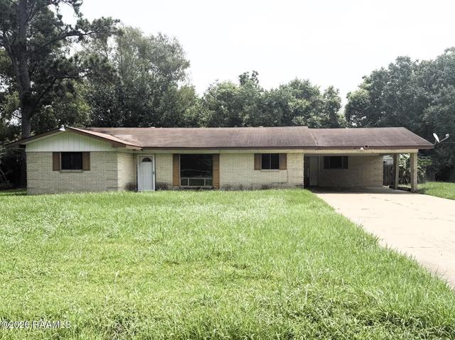 197 Daine St, Lawtell, LA 70550