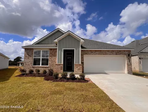 306 Bellewood Dr, Lafayette, LA 70507