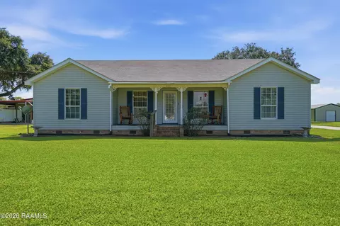 5017 Creighton Dr, New Iberia, LA 70560