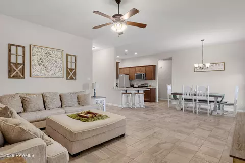Living - 218 Hunters Hill Dr, Duson, LA 70529 photo 1 of 1