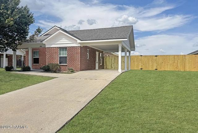 1000 W End Dr, New Iberia, LA 70560