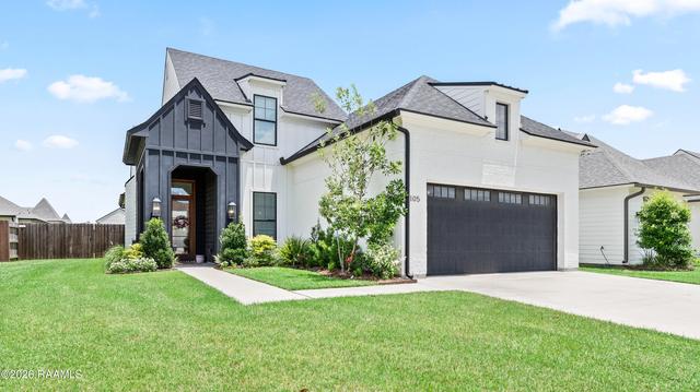 105 Sleeply View Dr, Broussard, LA 70518