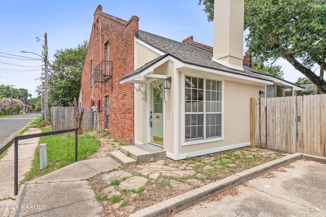 200 Curtis St #C, Lafayette, LA 70506