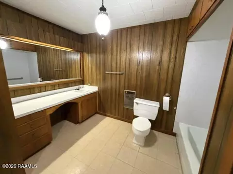 113 Vermilion St, Kaplan, LA 70548 photo 10