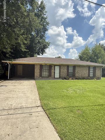 229 Auburn Dr, Carencro, LA 70520
