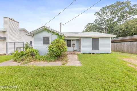 1409 E Willow St, Lafayette, LA 70501 photo 3