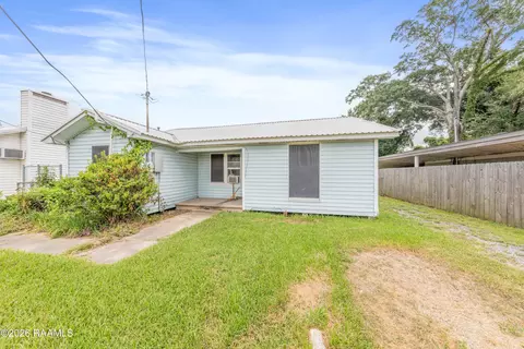1409 E Willow St, Lafayette, LA 70501 photo 2