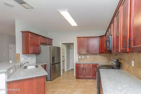 129 Broland Dr, Duson, LA 70529 photo 5
