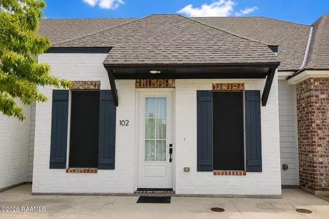 102 Rue Argenteuil, Lafayette, LA 70506