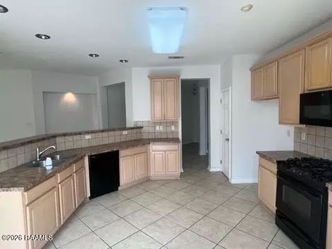 632 Solomon Dr, Covington, LA 70433 photo 6
