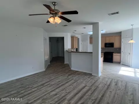632 Solomon Dr, Covington, LA 70433 photo 4