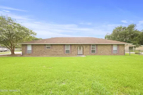 2806 Old Jeanerette Rd, New Iberia, LA 70563