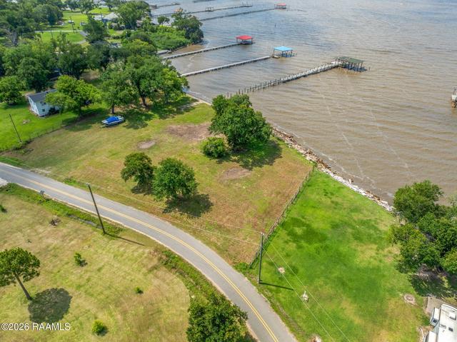 381 Miguel St, Lake Charles, LA 70607