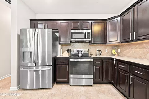 Kitchen - 109 Tealbrook Dr, Scott, LA 70583 photo 3 of 4