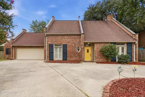 24 Audubon Oaks Blvd, Lafayette, LA 70506