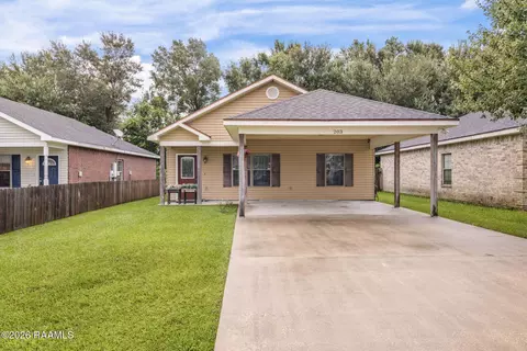 203 Sunflower Estates Ln, Carencro, LA 70520