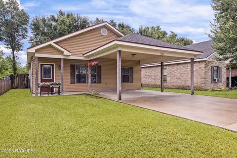 203 Sunflower Estates Ln, Carencro, LA 70520