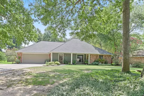 182 Wisteria Dr, Opelousas, LA 70570