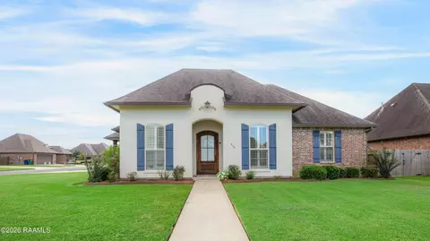 219 Sugartrace Lane Ln, New Iberia, LA 70563