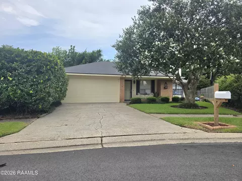 200 Cottonwood Dr, Lafayette, LA 70506