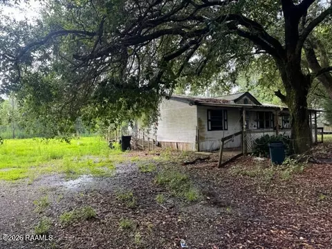 4015 Mcanally Rd, New Iberia, LA 70560