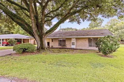113 Sigma Dr, Lafayette, LA 70506