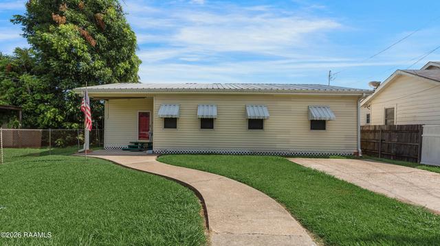 120 Bayouview Dr, Franklin, LA 70538