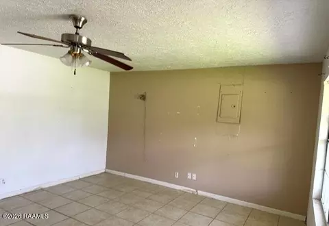 Living - 137 Lee Rd, Eunice, LA 70535 photo 1 of 1