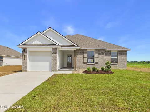 154 Grazin Ct, Duson, LA 70529