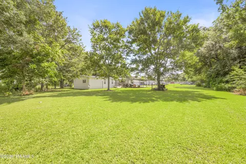 320 Doral St, Sunset, LA 70584 photo 8