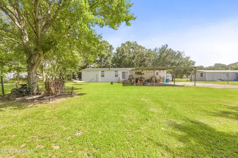 320 Doral St, Sunset, LA 70584 photo 9
