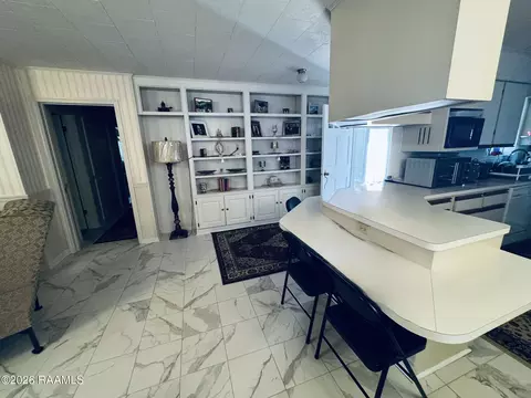 Kitchen - 1340 W Oak Ave, Eunice, LA 70535 photo 2 of 3