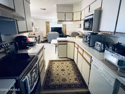 Kitchen - 1340 W Oak Ave, Eunice, LA 70535 photo 1 of 3