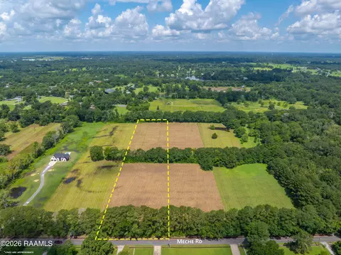 501 Meche Rd, Carencro, LA 70520