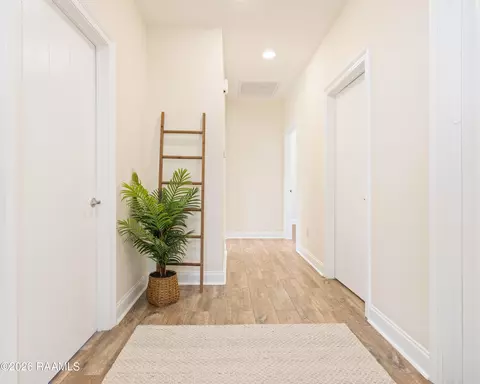 Entry Way - 411 W Main St, Broussard, LA 70518 photo 1 of 1
