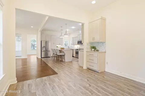 Other - 411 W Main St, Broussard, LA 70518 photo 4 of 10