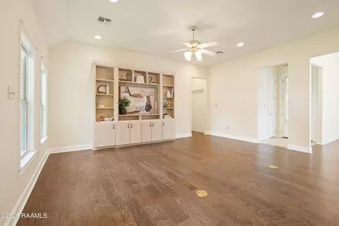 Living - 411 W Main St, Broussard, LA 70518 photo 3 of 3