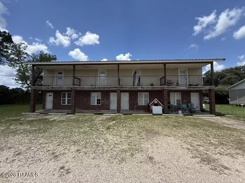 1008 Marco Jackson Dr, Breaux Bridge, LA 70517