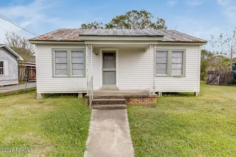 1332 Saint Mary St, Scott, LA 70583
