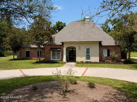 649 Southwood Dr, Opelousas, LA 70570
