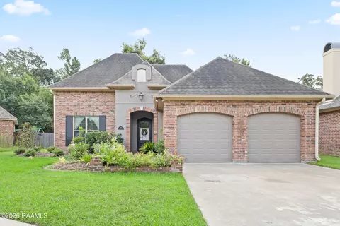 201 Briarbend Dr, Lafayette, LA 70508