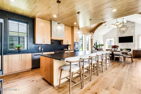 Kitchen - 203 Shadow Bend Dr, Broussard, LA 70518 photo 1 of 7