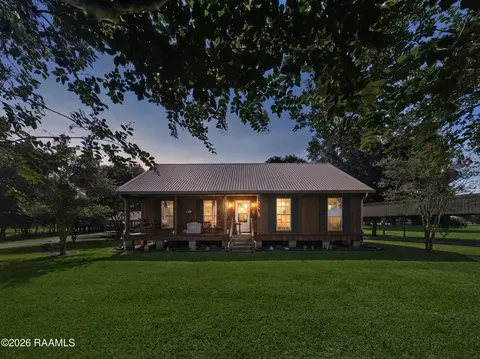 6103 Lee Station Rd # A, New Iberia, LA 70560