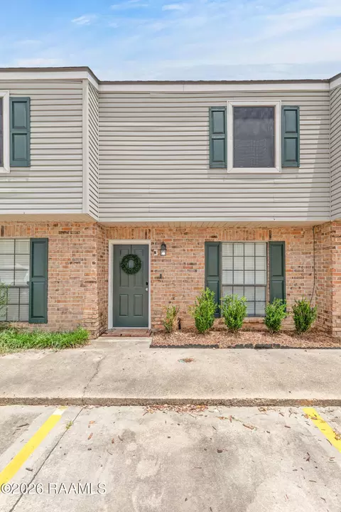 100 Winchester Dr #802, Lafayette, LA 70506