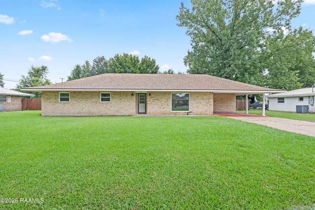 103 Bonnet St, New Iberia, LA 70563