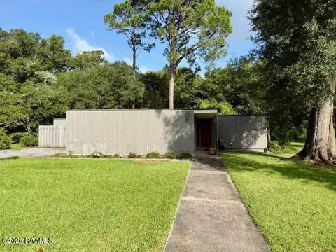 201 Fuqua, New Iberia, LA 70560