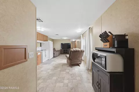 Entry Way - 932 Hanks Rd, Duson, LA 70529 photo 1 of 1