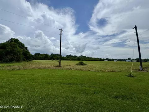 0 Declouet Hwy, Breaux Bridge, LA 70517