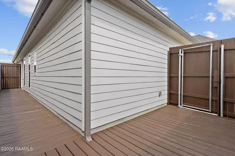 Exterior - 116 Sandstone Ave, Scott, LA 70583 photo 4 of 6