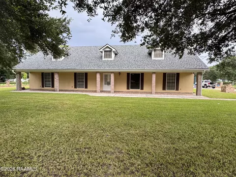 5517 Resweber Hwy, Saint Martinville, LA 70582
